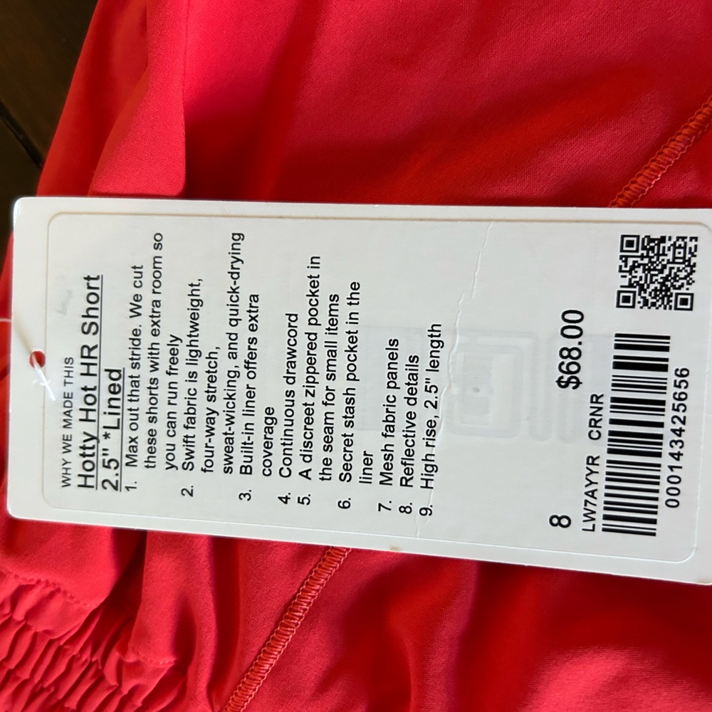 NWT Lulu🍋 Hotty Hot 2.5 inch HR Size 8